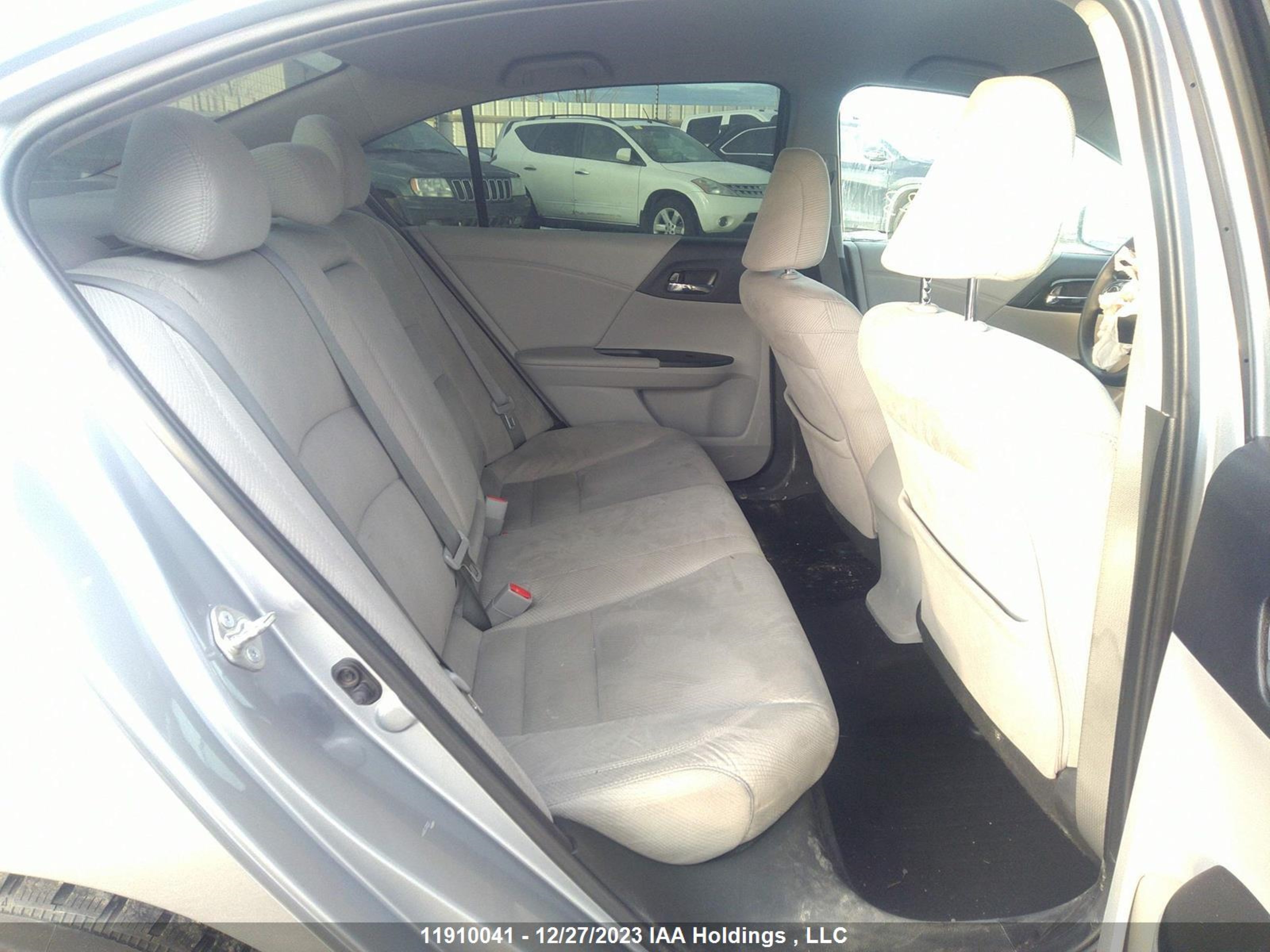 Photo 7 VIN: 1HGCR2F42GA807098 - HONDA ACCORD 