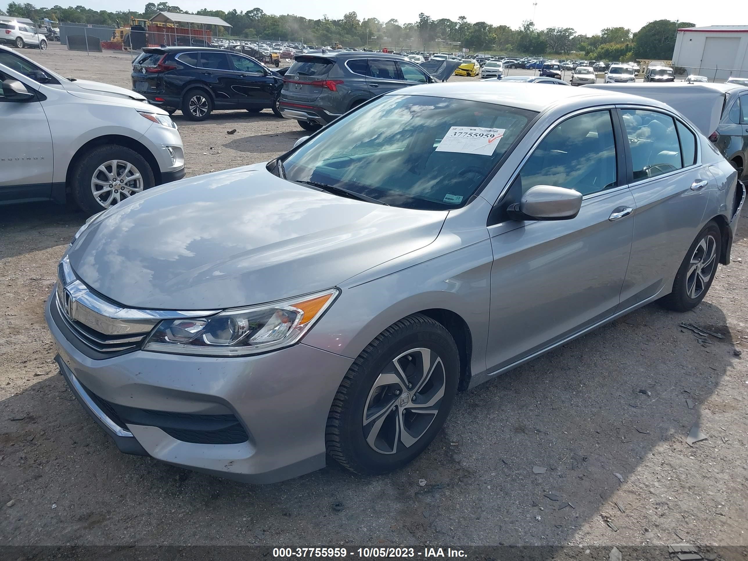 Photo 1 VIN: 1HGCR2F43GA076665 - HONDA ACCORD 