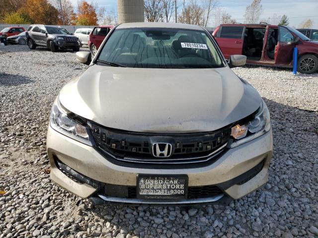 Photo 4 VIN: 1HGCR2F4XGA211365 - HONDA ACCORD LX 