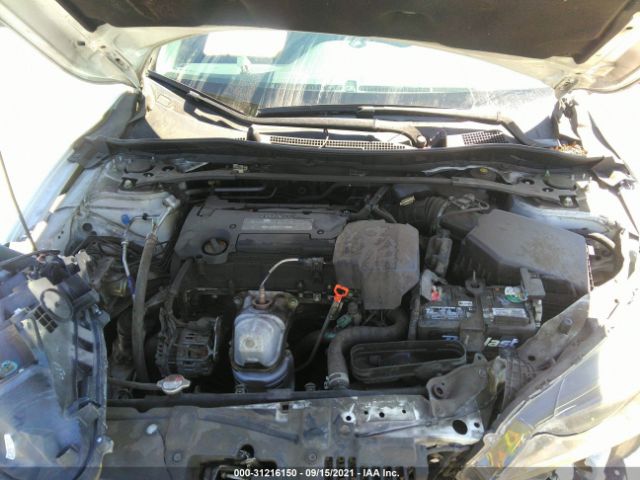 Photo 9 VIN: 1HGCR2F50DA061108 - HONDA ACCORD SDN 