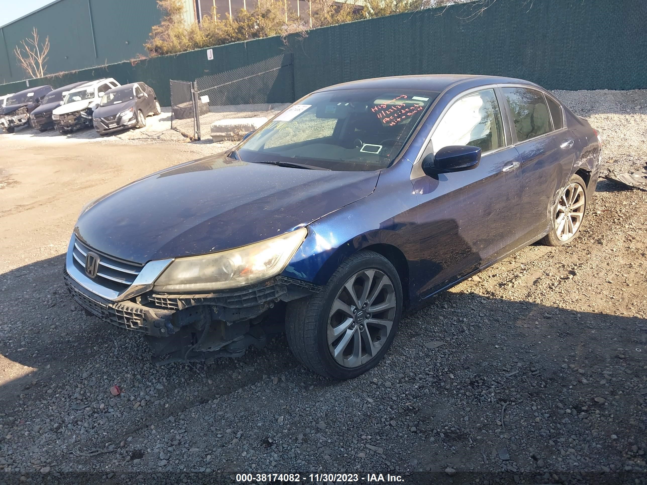 Photo 1 VIN: 1HGCR2F50DA243357 - HONDA ACCORD 