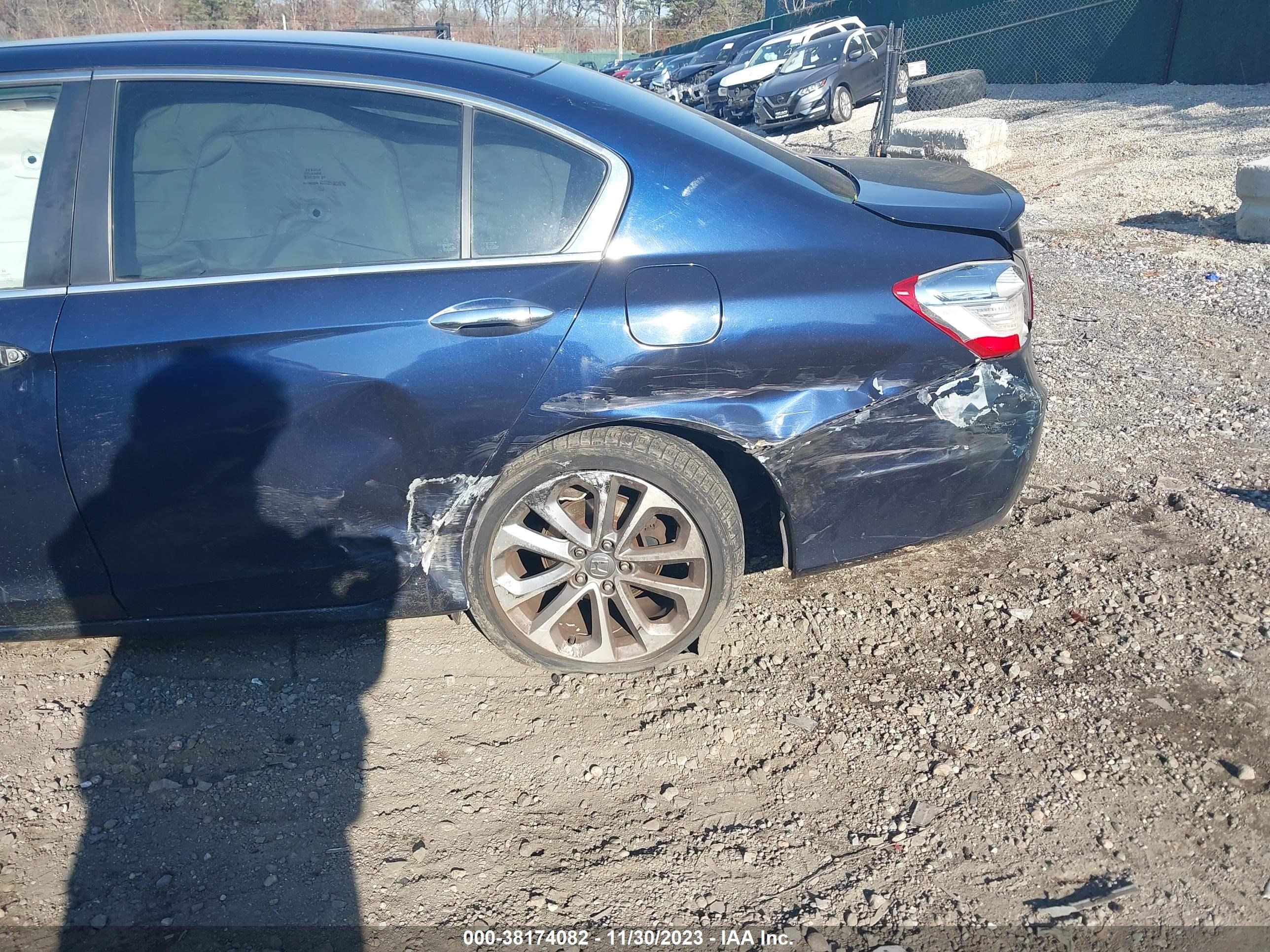 Photo 5 VIN: 1HGCR2F50DA243357 - HONDA ACCORD 