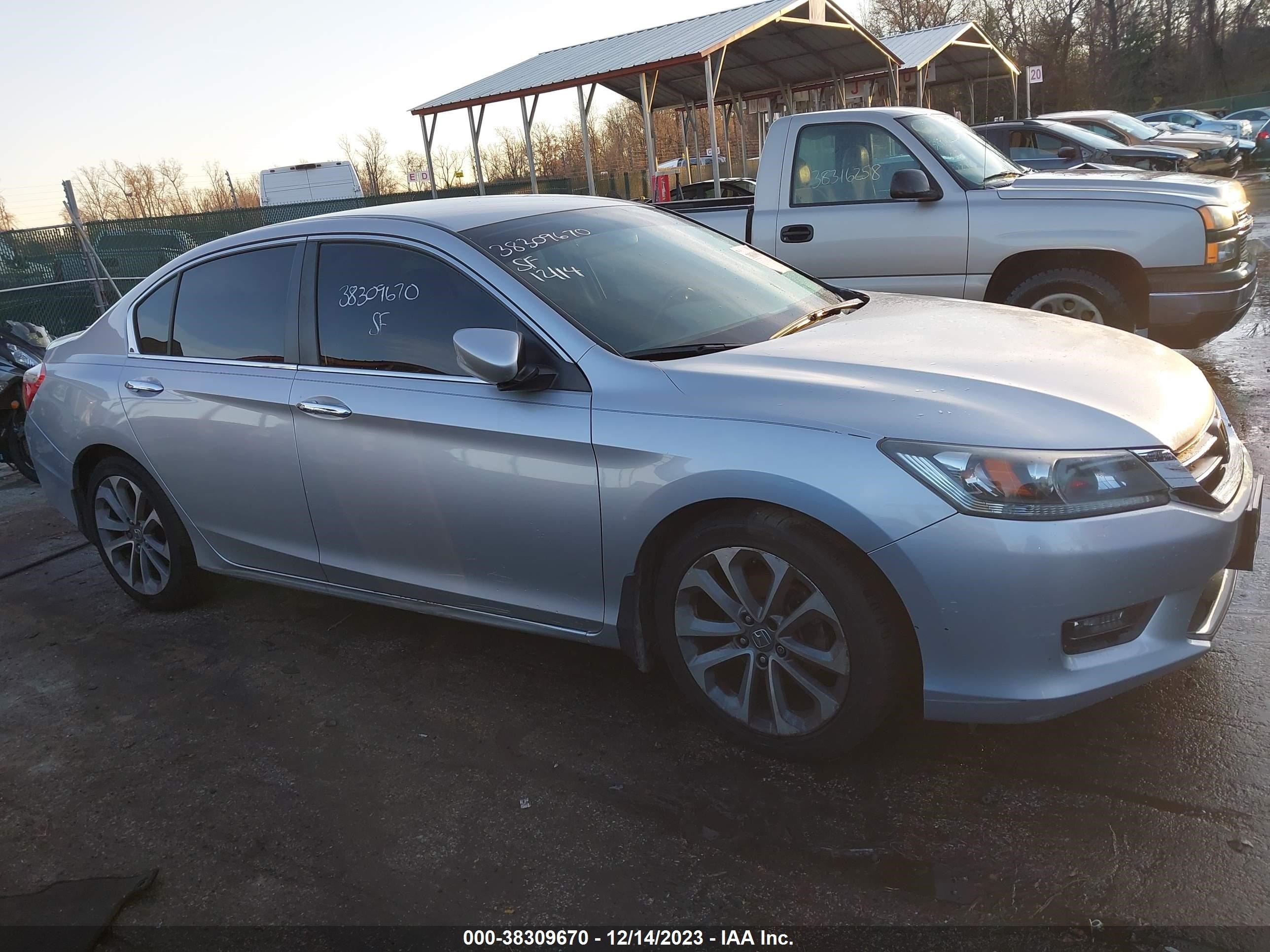 Photo 11 VIN: 1HGCR2F50EA102922 - HONDA ACCORD 