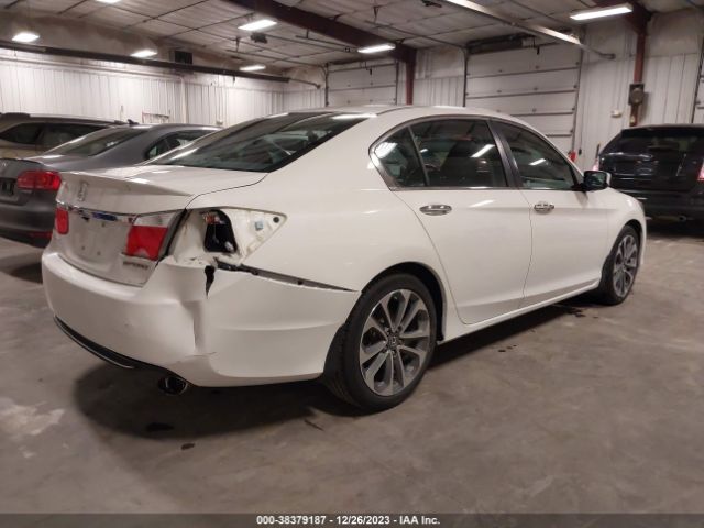 Photo 3 VIN: 1HGCR2F50EA209288 - HONDA ACCORD 