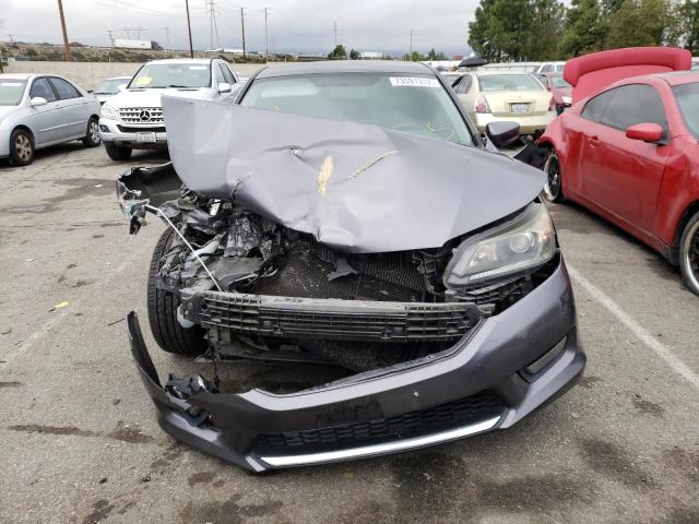 Photo 4 VIN: 1HGCR2F50FA033067 - HONDA ACCORD SPO 