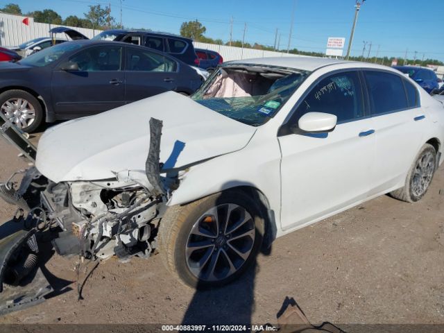 Photo 1 VIN: 1HGCR2F50FA083158 - HONDA ACCORD 