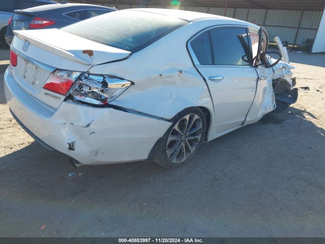 Photo 3 VIN: 1HGCR2F50FA083158 - HONDA ACCORD 