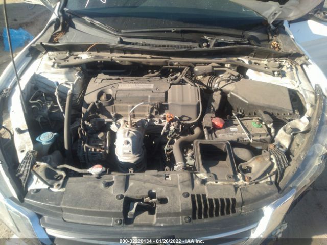 Photo 9 VIN: 1HGCR2F50FA115736 - HONDA ACCORD SEDAN 