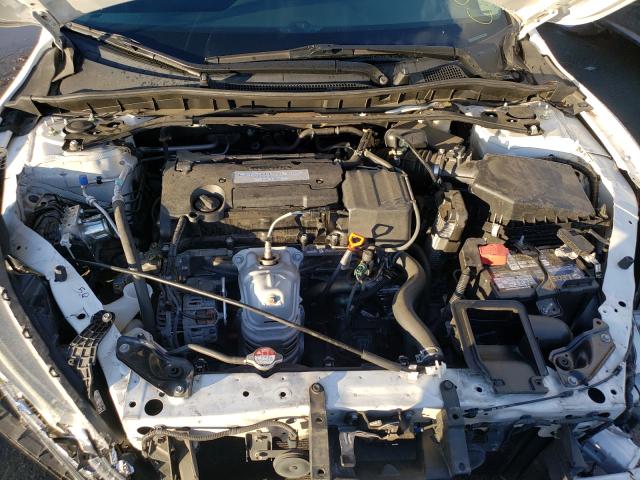 Photo 6 VIN: 1HGCR2F50FA171479 - HONDA ACCORD 