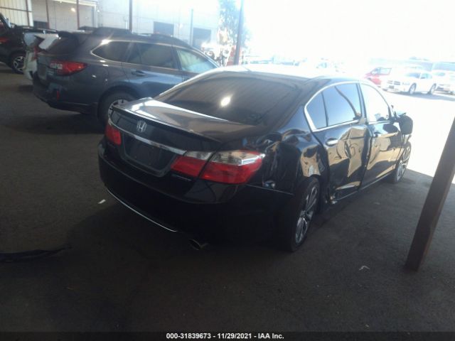 Photo 3 VIN: 1HGCR2F50FA213942 - HONDA ACCORD SEDAN 