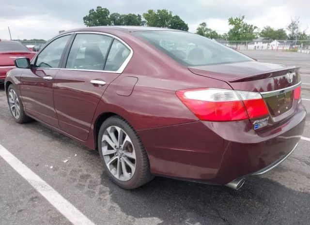 Photo 2 VIN: 1HGCR2F50FA244656 - HONDA ACCORD SEDAN 