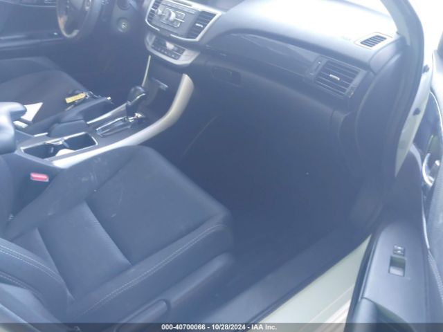 Photo 4 VIN: 1HGCR2F50FA263126 - HONDA ACCORD 