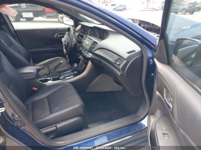 Photo 4 VIN: 1HGCR2F50GA031532 - HONDA ACCORD 