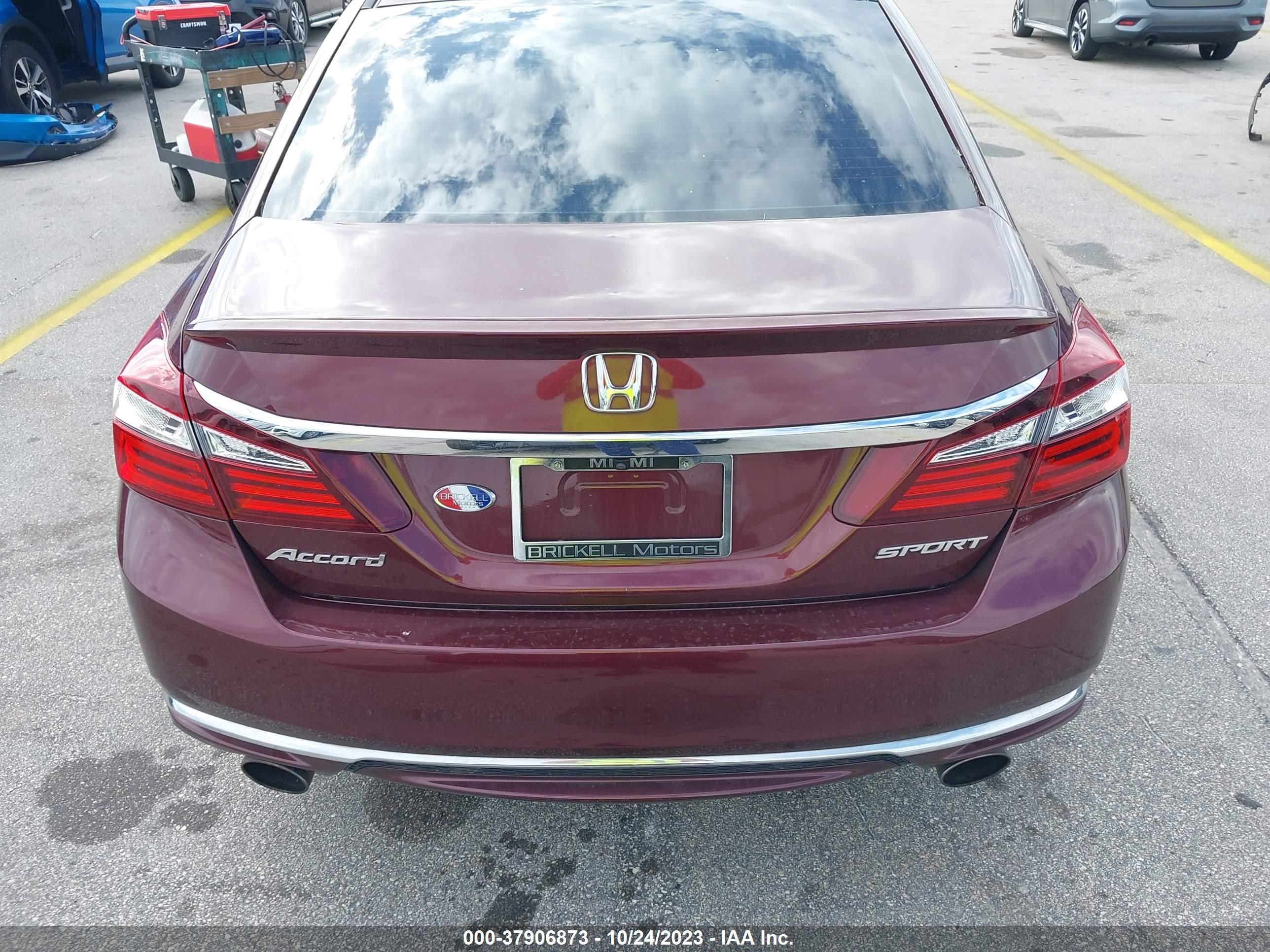 Photo 15 VIN: 1HGCR2F50GA051358 - HONDA ACCORD 