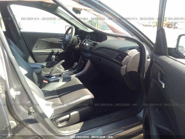 Photo 4 VIN: 1HGCR2F50GA066216 - HONDA ACCORD SEDAN 