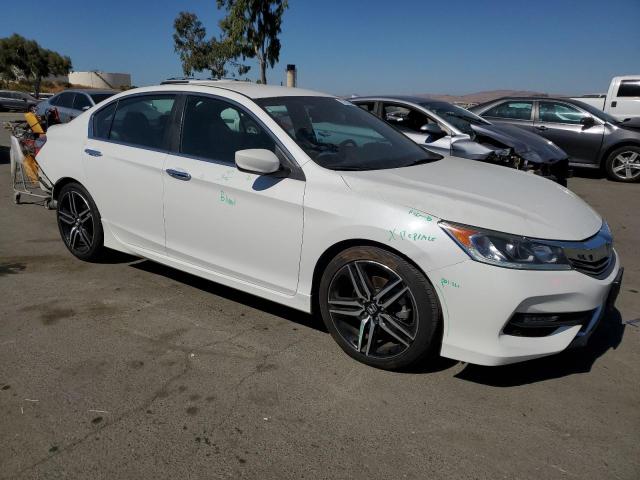 Photo 3 VIN: 1HGCR2F50GA085705 - HONDA ACCORD SPO 