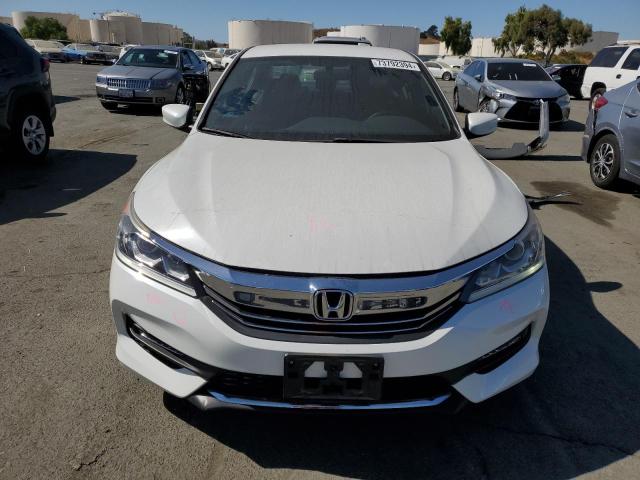 Photo 4 VIN: 1HGCR2F50GA085705 - HONDA ACCORD SPO 