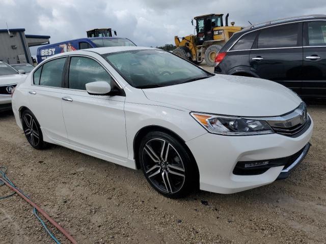 Photo 3 VIN: 1HGCR2F50GA113843 - HONDA ACCORD SPO 