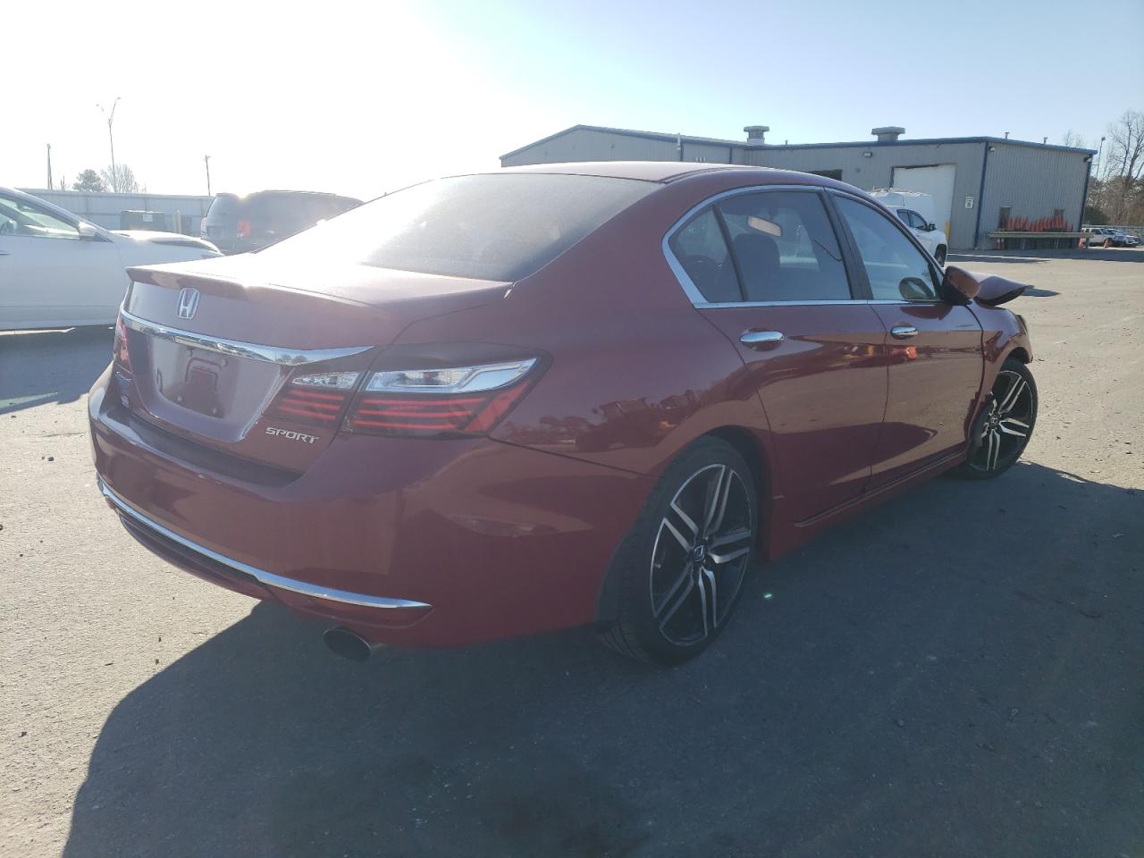 Photo 2 VIN: 1HGCR2F50GA135311 - HONDA ACCORD 