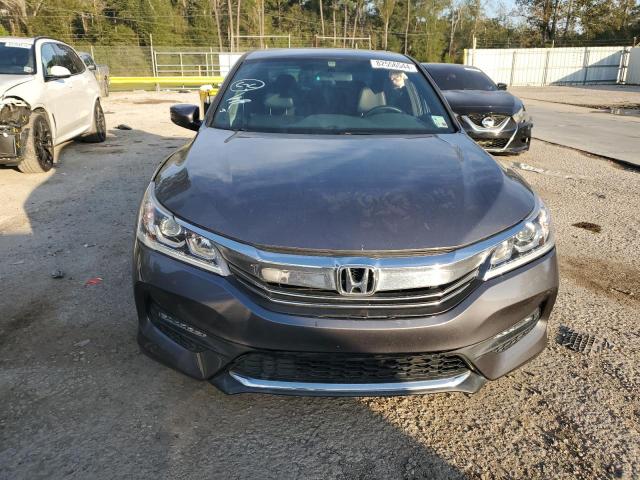 Photo 4 VIN: 1HGCR2F50HA060465 - HONDA ACCORD SPO 