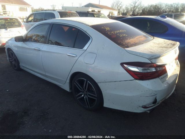 Photo 2 VIN: 1HGCR2F50HA118302 - HONDA ACCORD 