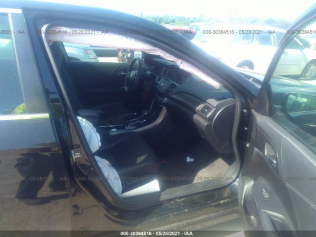 Photo 4 VIN: 1HGCR2F50HA165040 - HONDA ACCORD 