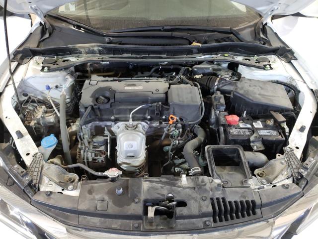 Photo 6 VIN: 1HGCR2F50HA207741 - HONDA ACCORD SPO 