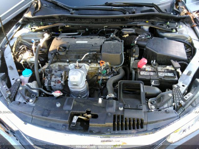 Photo 9 VIN: 1HGCR2F50HA260522 - HONDA ACCORD SEDAN 