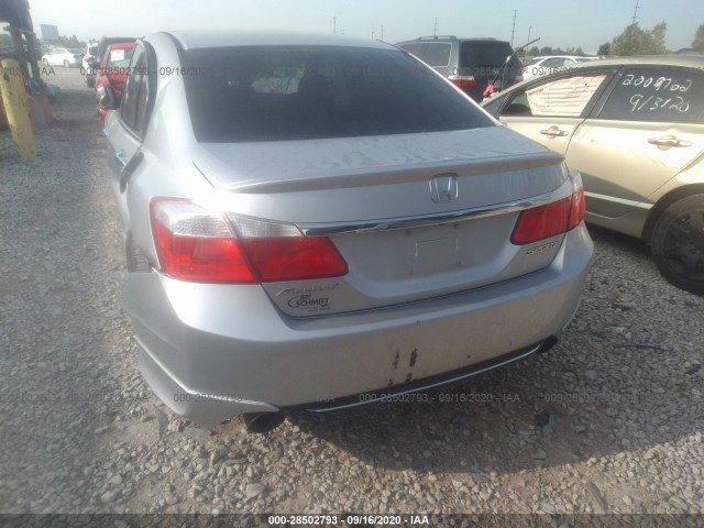 Photo 5 VIN: 1HGCR2F51DA090391 - HONDA ACCORD SDN 