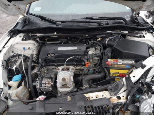 Photo 9 VIN: 1HGCR2F51DA156888 - HONDA ACCORD SDN 