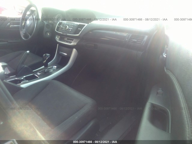 Photo 4 VIN: 1HGCR2F51DA165994 - HONDA ACCORD SDN 