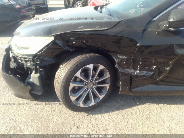 Photo 5 VIN: 1HGCR2F51DA165994 - HONDA ACCORD SDN 