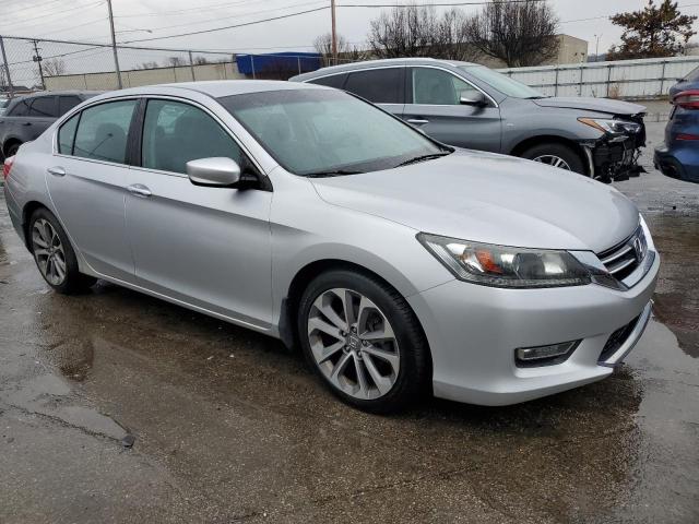 Photo 3 VIN: 1HGCR2F51DA244985 - HONDA ACCORD SPO 