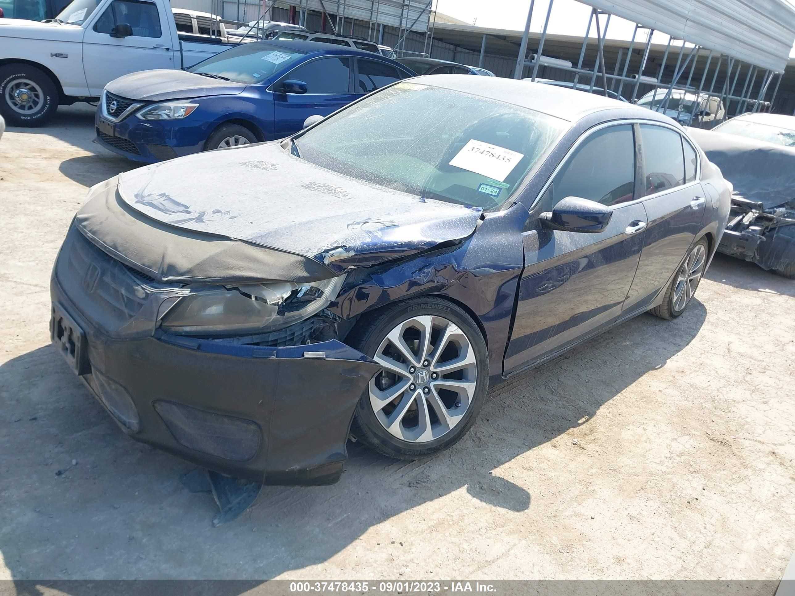 Photo 1 VIN: 1HGCR2F51EA014834 - HONDA ACCORD 