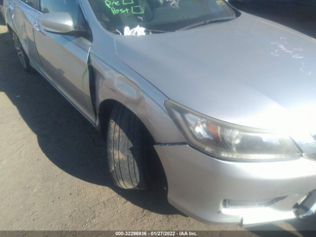 Photo 5 VIN: 1HGCR2F51EA051883 - HONDA ACCORD SEDAN 