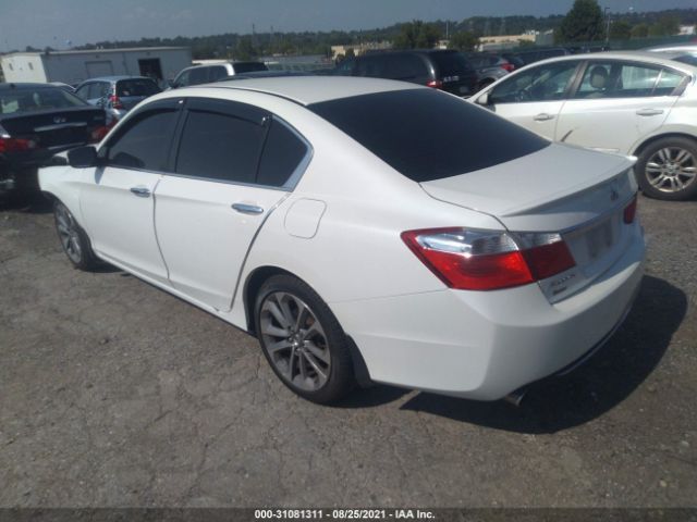 Photo 2 VIN: 1HGCR2F51EA250531 - HONDA ACCORD SEDAN 