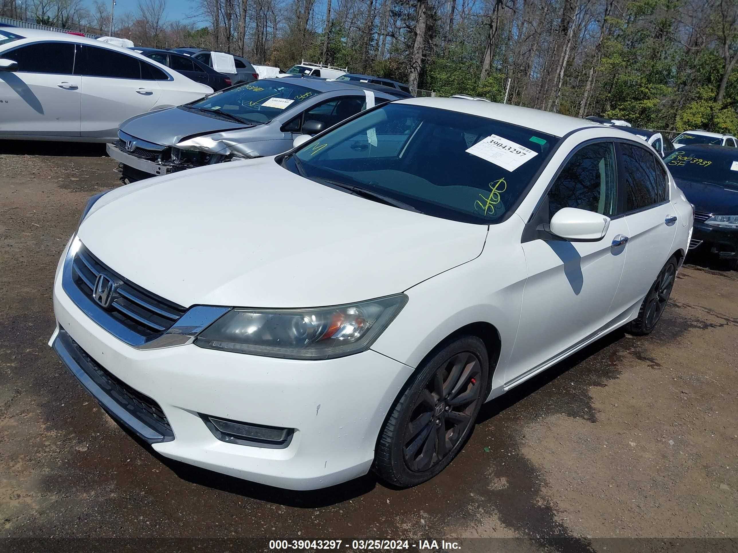 Photo 1 VIN: 1HGCR2F51EA297350 - HONDA ACCORD 