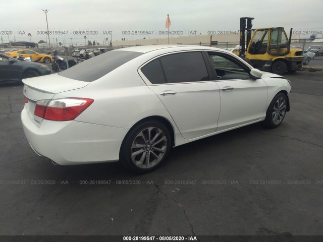 Photo 3 VIN: 1HGCR2F51FA088417 - HONDA ACCORD SEDAN 