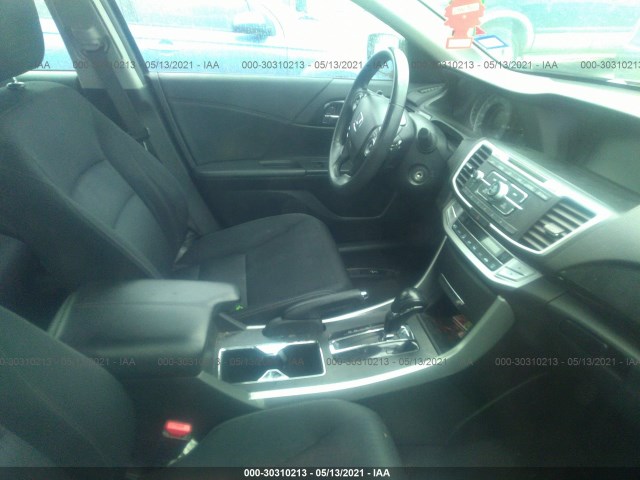 Photo 4 VIN: 1HGCR2F51FA142685 - HONDA ACCORD SEDAN 