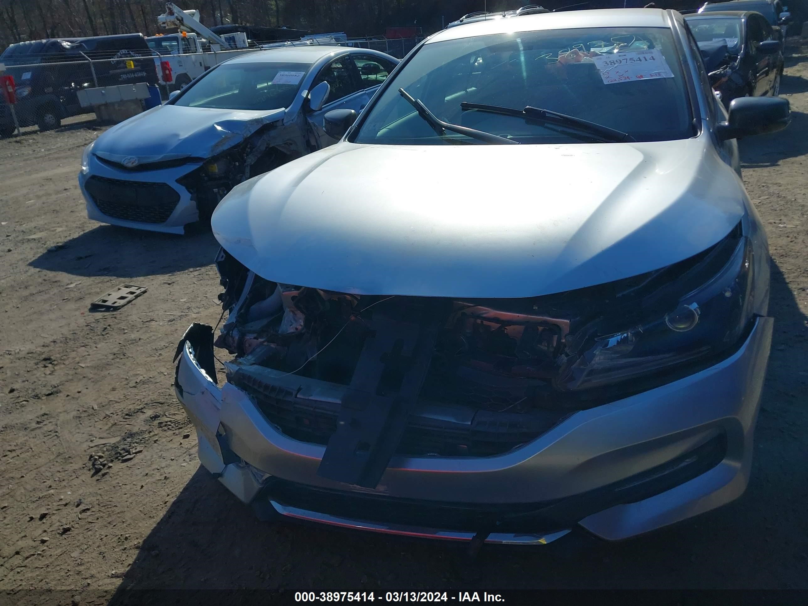 Photo 11 VIN: 1HGCR2F51FA162631 - HONDA ACCORD 