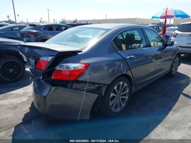 Photo 3 VIN: 1HGCR2F51FA212184 - HONDA ACCORD 