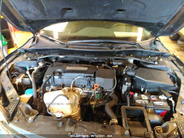 Photo 9 VIN: 1HGCR2F51FA228594 - HONDA ACCORD SEDAN 