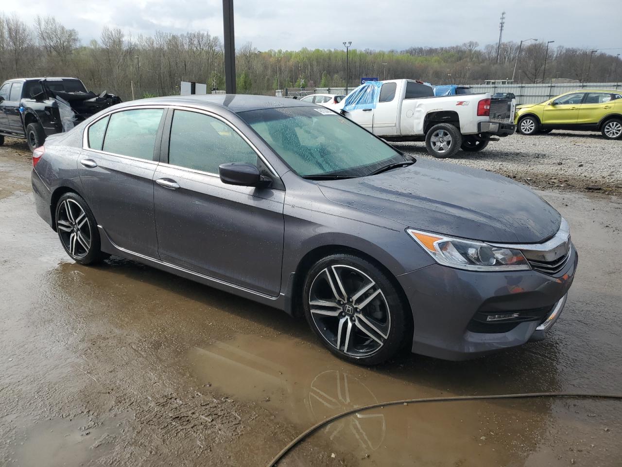 Photo 3 VIN: 1HGCR2F51GA132756 - HONDA ACCORD 