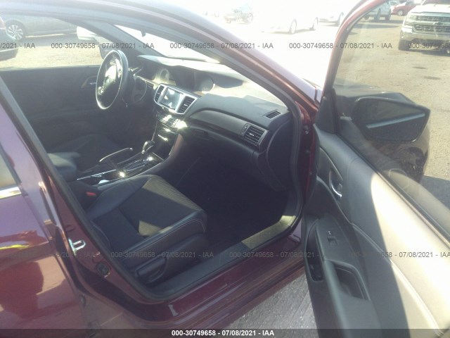 Photo 4 VIN: 1HGCR2F51GA139710 - HONDA ACCORD SEDAN 