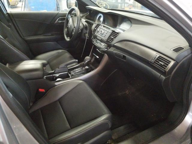 Photo 4 VIN: 1HGCR2F51GA185053 - HONDA ACCORD SPO 