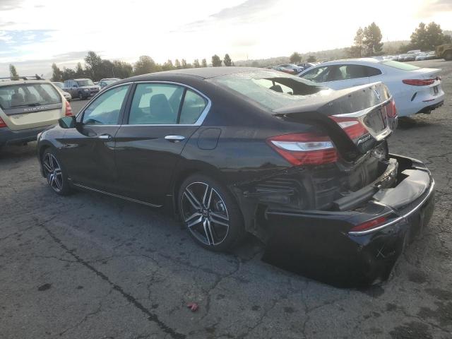 Photo 1 VIN: 1HGCR2F51HA022940 - HONDA ACCORD SPO 