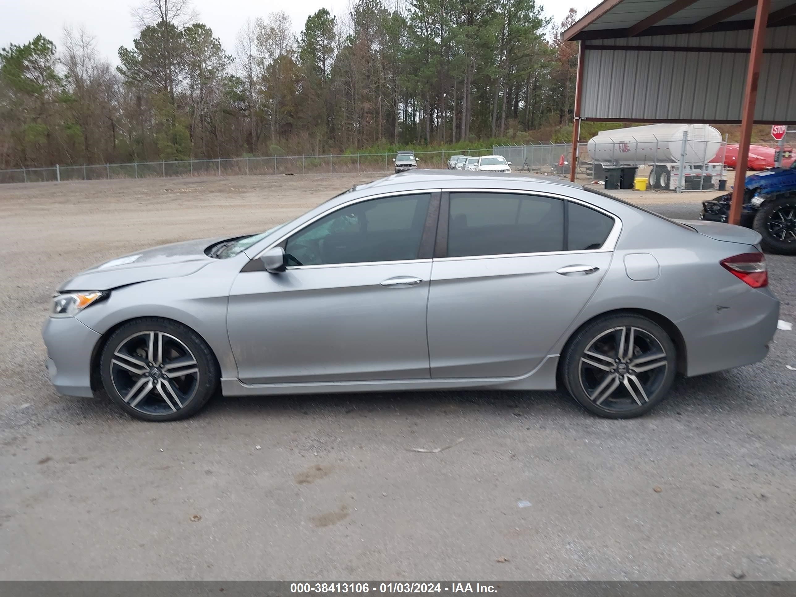 Photo 14 VIN: 1HGCR2F51HA126862 - HONDA ACCORD 