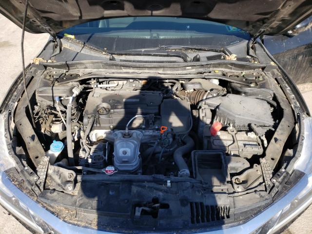 Photo 6 VIN: 1HGCR2F51HA275076 - HONDA ACCORD SPO 