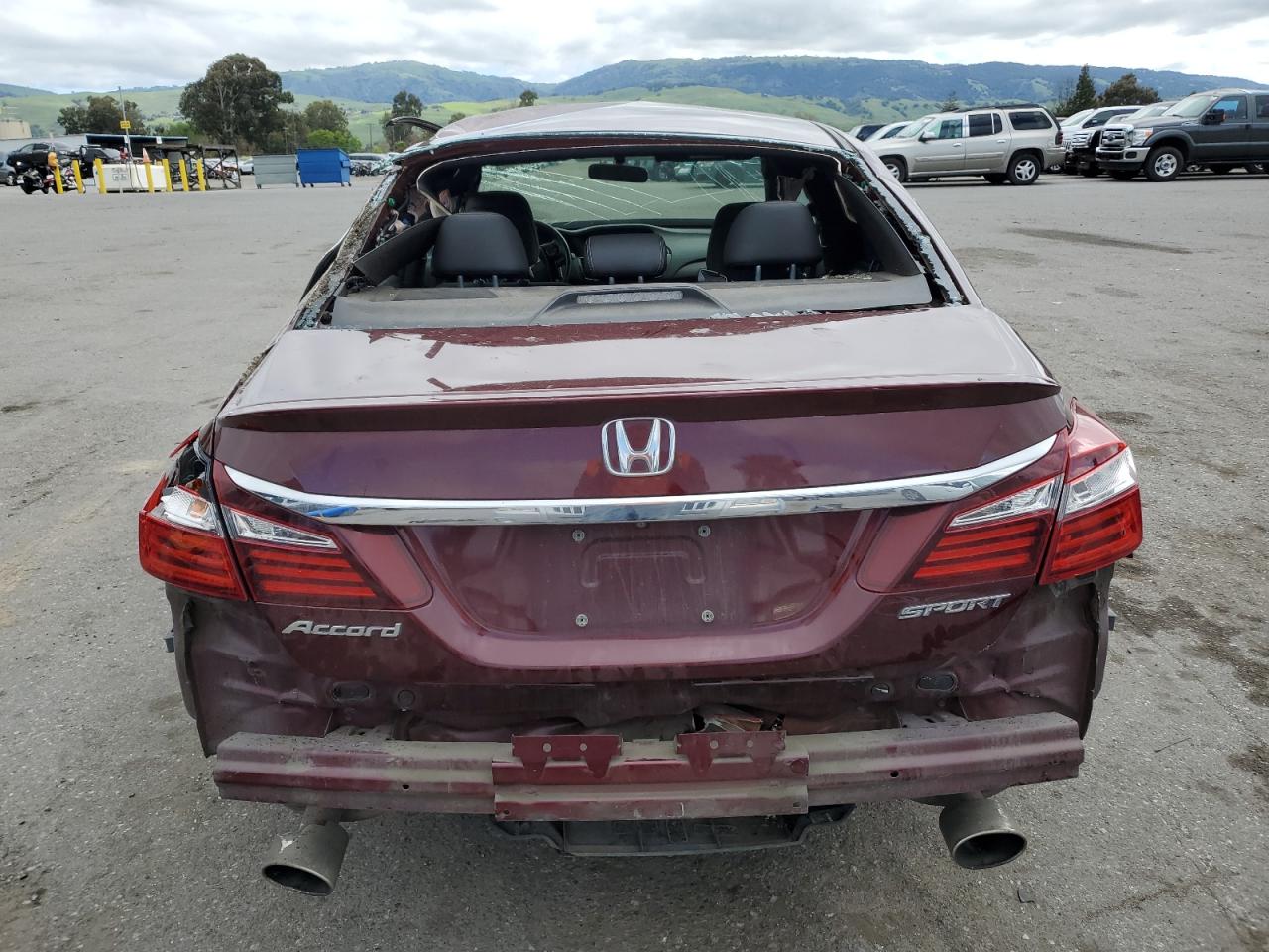 Photo 5 VIN: 1HGCR2F51HA281833 - HONDA ACCORD 