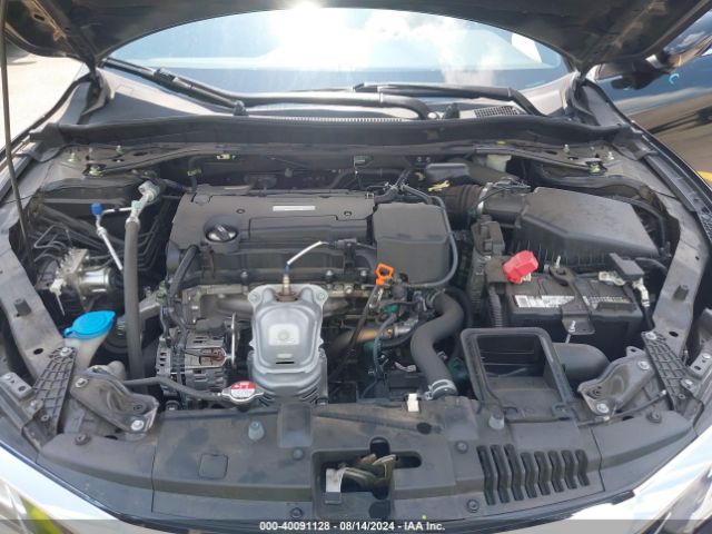 Photo 9 VIN: 1HGCR2F51HA300963 - HONDA ACCORD 